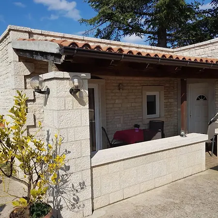 Mit Schwimmbad By Interhome Appartement *